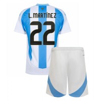 Stroje piłkarskie Argentyna Lautaro Martinez #22 Koszulka Podstawowej dla dzieci Copa America 2024 Krótki Rękaw (+ szorty)